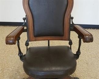 1127	DOCTORS OR DENTISTS EXAMINATION CHAIR, HAMILTON MFG CO, HAS STRING INLAY ON THE BACK
