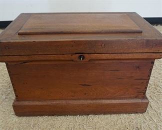 1143	DOVETAILED TOOL CHEST, HAS SLIDING TRAY W/DRAWERS, 28 3/4 IN X 18 IN X 18 IN HIGH
