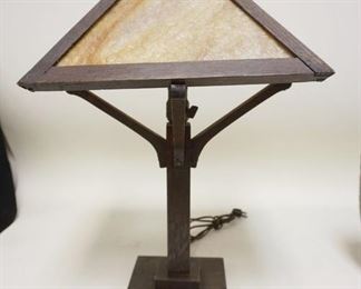 1222	OAK SLAG GLASS ARTS & CRAFTS LAMP, 21 IN HIGH
