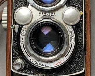Yashica-D