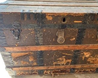 Vintage Trunk
