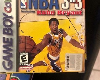 Game Boy Color NBA 3 on 3 Kobe Bryant with Box