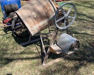 Concrete mixer