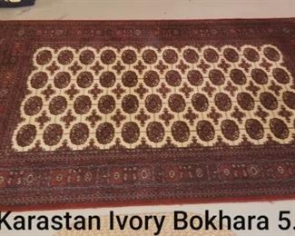 Karastan Ivory Bokhara 5'9" x 9'