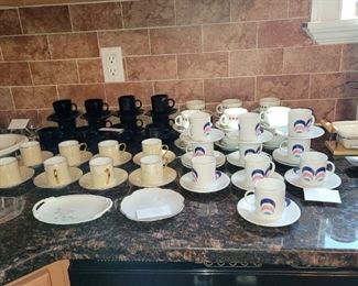 Studio dish-ware 
Demi cup set 