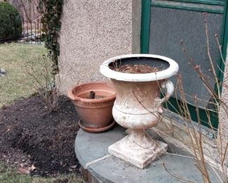 Planters / urn