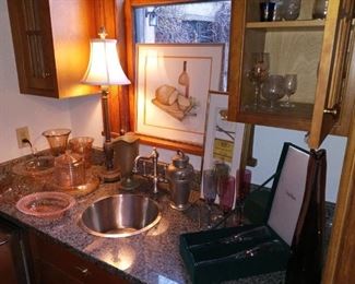 Butler's pantry accents