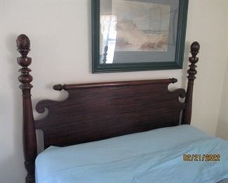 PINEAPPLE POSTS ANTIQUE $250