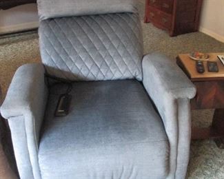 THIS IS BUY OF SALE  $500 OBO.  PAID $1429 LAST AUG   SOCOZI  LOOK IT UP 