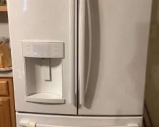 GE Fridge