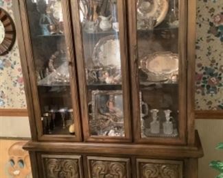 China cabinet 