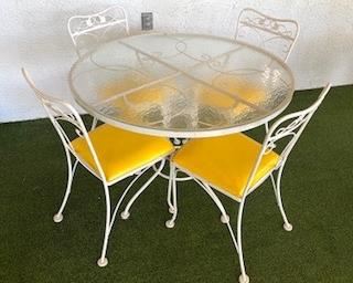 ROD IRON PATIO SET (WOODARD INSPIRATION)