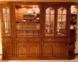 THOMASVILLE CABINET - EACH UNIT MAY BE BOUGHT SEPERATELY! PRICED VERY REASONABLEY, BUT WILL ALSO CONSIDER BEST OFFERS...