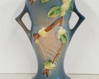Roseville Pottery Snowberry Vase