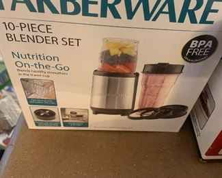 New in box 10 piece blender set