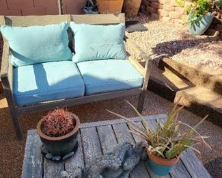 misc patio furniture