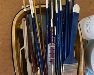 paint brushes