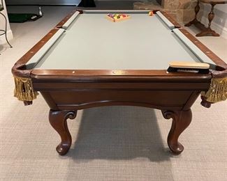 AMF Highland Series Limited Edition Pool Table with brand new felt!  LIKE NEW!  Measures 54" x 83". Photo 1 of 7. 