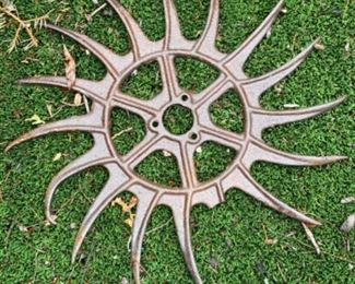 Metal decorative lawn art. 