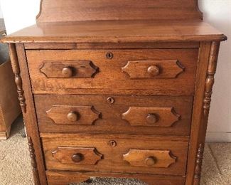 Beautiful Eastlake dresser