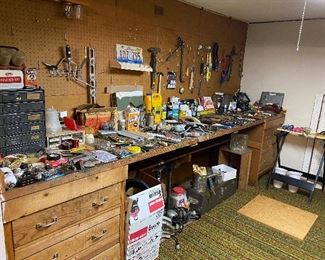 Tools   Vacuum cleaning supplies