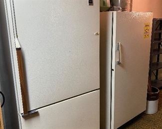Refrigerator freezer