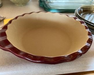 Pampered Chef Stoneware pie pan