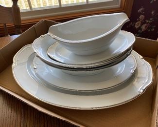 12 place setting china and accessories