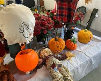 Assorted fall and Halloween decor
