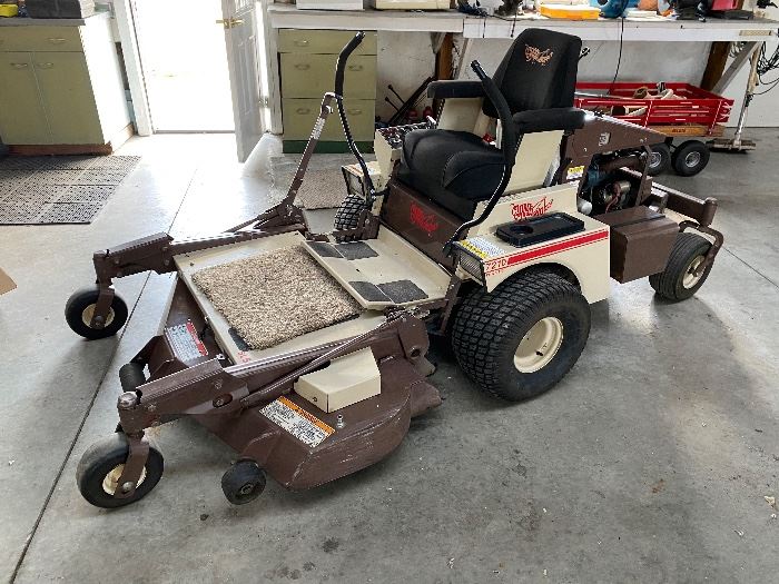  2000 Grasshopper 721D zero-turn, 818 hours, excellent condition. Diesel