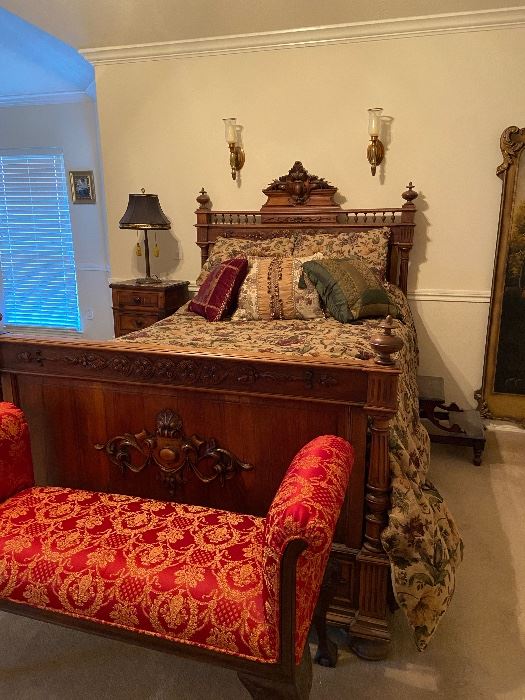 Solid wood Full size bed