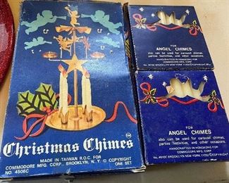 Commodore Christmas Chimes with Candles