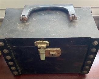 Vintage Palizzio Ladies Handbag