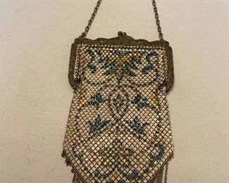 Vintage mesh purse 