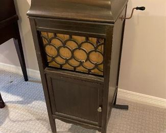 Antique Early 1900's EDISON Disc Phonograph LU37