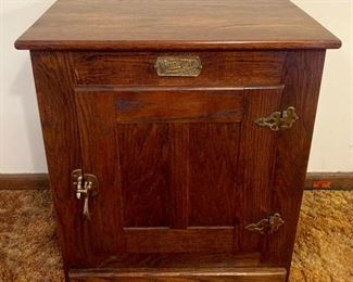 Vintage White Clad Oak Ice Box End Table