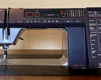 Husqvarna Viking 980 Sewing Machine