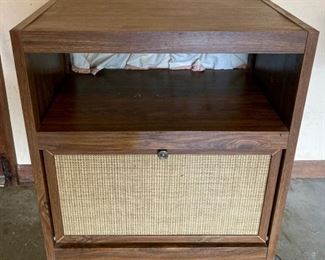 Kitchen Cabinet Caddy