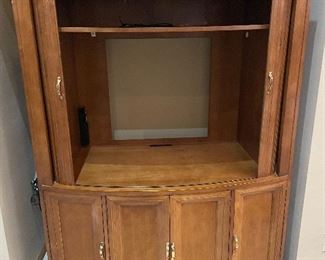 Entertainment Center - solid wood; very nice!