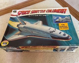 Revell Space Shuttle Columbia 1/72 Model