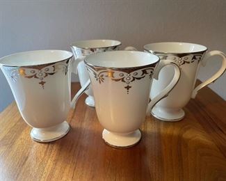 Lenox Federal Platinum Fine Bone China, Classics Collection, Cup set of Four