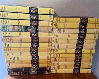Vintage Nancy Drew Book Collection