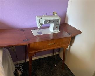Singer Sewing Machine & Table