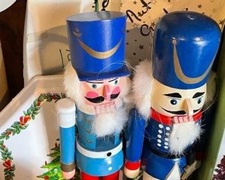 Nutcrackers, Christmas Decor
