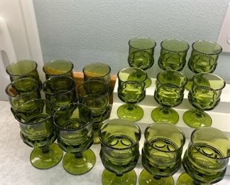 Green Glass Goblet Glasses