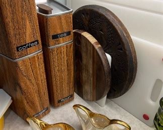 Kitchen Storage & Decor