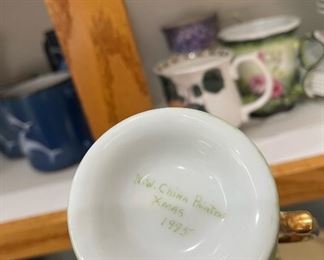 New China Painters Christmas Mug 1995