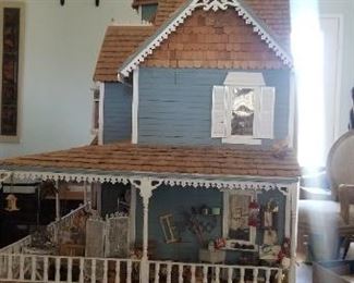 side view victorian doll house