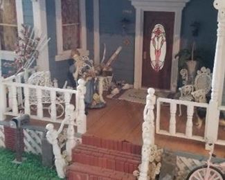 front view of doll house