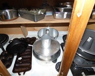 Cast Iron items, baking pans